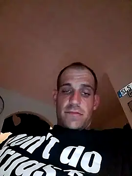 Snapshot of Codymc89 chatting on April 29, 6:25 pm Codymc89 online show from April 29, 6:25 pm