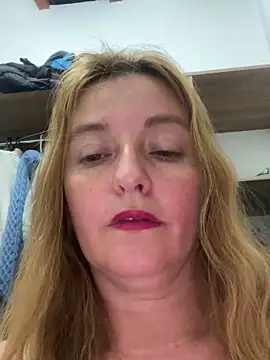 moniquerainx online show from March 5, 2:46 am