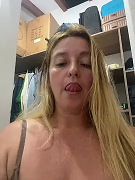 moniquerainx online show from March 8, 2:59 am