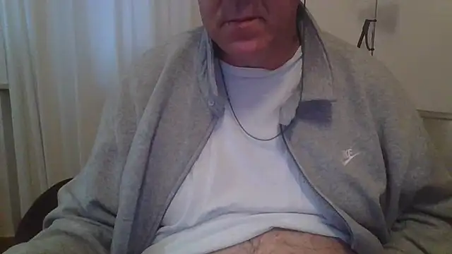 ANONIMO7735 online show from March 11, 5:38 am