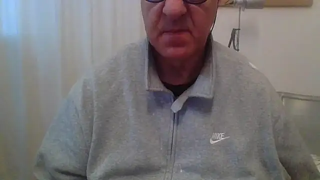 ANONIMO7735 online show from April 16, 5:08 am