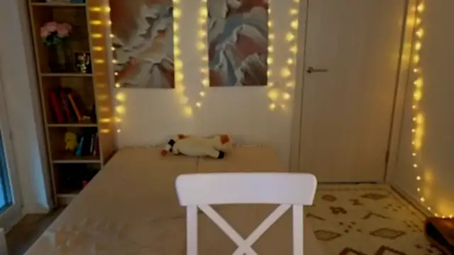 MilenaSaint online show from June 17, 3:42 am