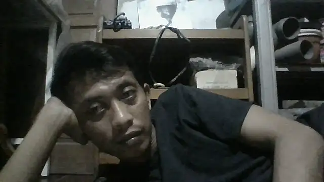 Snapshot of ditiya18 chatting on November 10, 5:12 pm ditiya18 online show from November 10, 5:12 pm