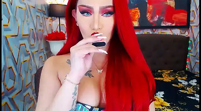 Snapshot of KylieMaxwellCaulfield_TS chatting on December 10, 9:33 pm KylieMaxwellCaulfield TS online show from December 10, 9:33 pm