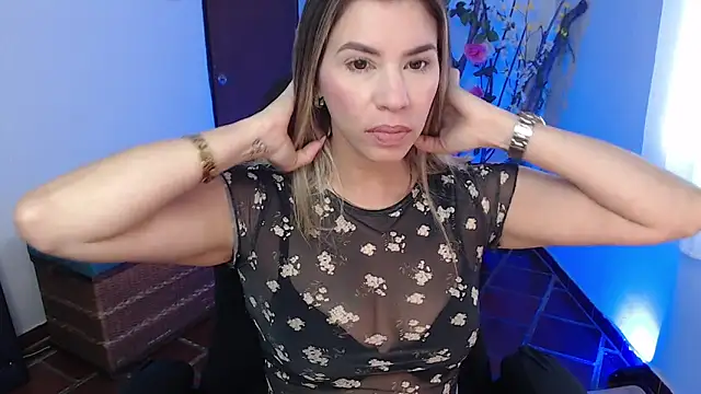 ms sofia x online show from February 5, 3:05 pm