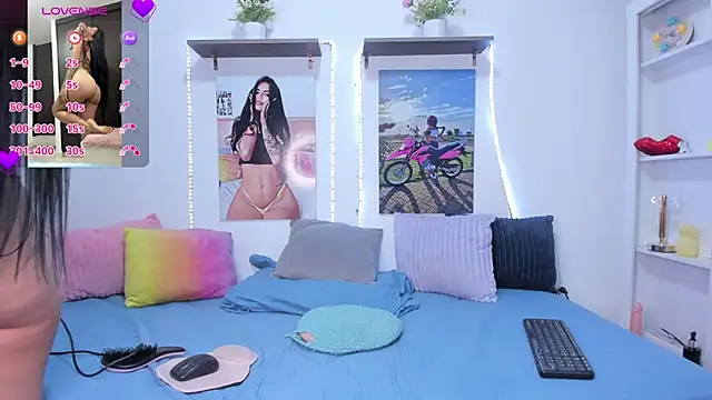 bianca lindaa online show from March 4, 10:43 am