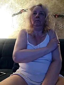 Snapshot of Janahotty chatting on January 8, 9:44 pm Janahotty online show from January 8, 9:44 pm