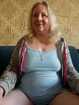 Snapshot of Janahotty chatting on March 21, 1:34 pm Janahotty online show from March 21, 1:34 pm