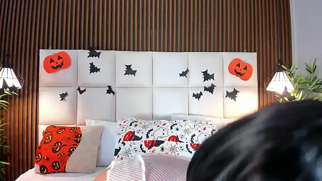 naughty flower18 online show from October 24, 10:50 pm