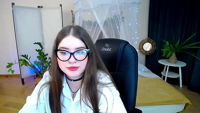 NicoleFoxery online show from February 6, 9:17 pm