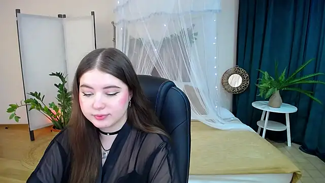 NicoleFoxery online show from February 7, 6:13 pm