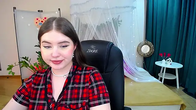 NicoleFoxery online show from February 22, 6:39 am