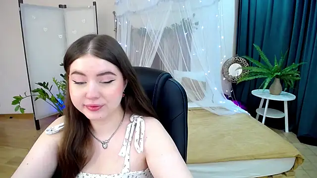 NicoleFoxery online show from March 6, 3:24 am