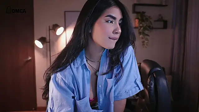 Isabella dior online show from May 22, 3:17 pm