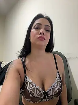 Snapshot of NathFox chatting on June 15, 9:06 pm NathFox online show from June 15, 9:06 pm
