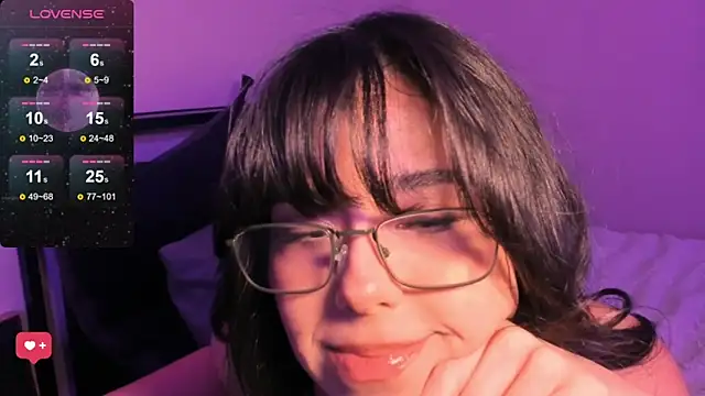 Evie-Luna online show from January 20, 12:36 am