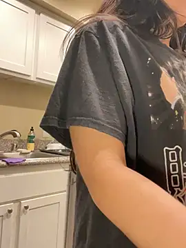 Evie-Luna online show from February 14, 3:43 am