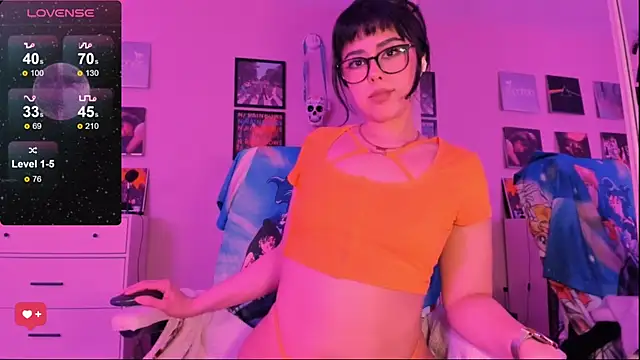 Evie-Luna online show from March 14, 1:59 am