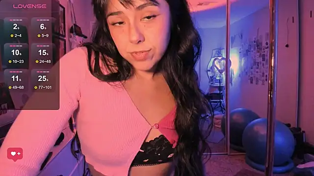 Evie-Luna online show from October 16, 1:28 am