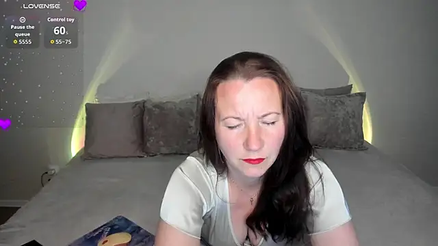 AliceeShy online show from July 25, 2:42 am