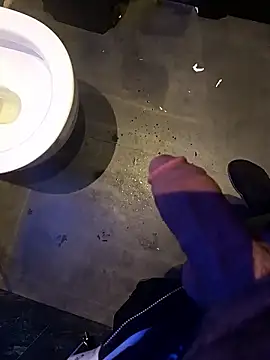 Snapshot of Fghjxdgbbcd chatting on January 13, 11:10 pm Fghjxdgbbcd online show from January 13, 11:10 pm