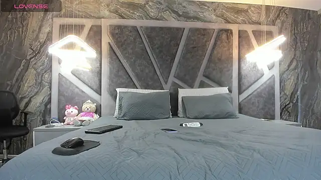 angelinafit online show from January 16, 4:22 pm