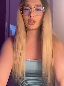 mollyxxx online show from March 11, 3:12 am