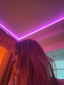 RockQueen A online show from June 10, 3:29 am