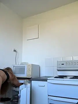 jessieamy online show from February 25, 2:54 am