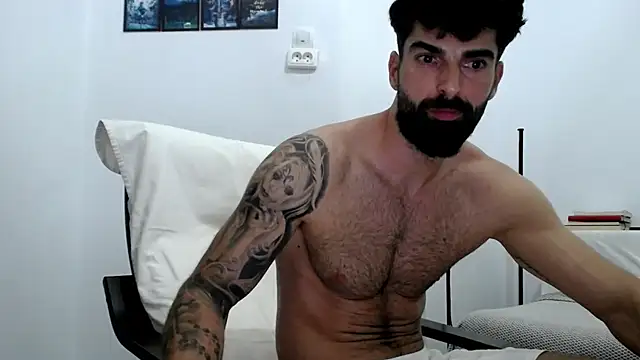 Snapshot of Verycutex chatting on June 11, 5:44 pm Verycutex online show from June 11, 5:44 pm
