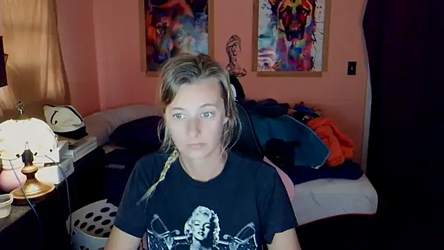 AsiaGoesPro online show from December 17, 3:18 pm