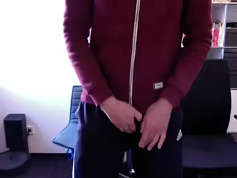 Snapshot of Slave_75 chatting on February 6, 7:12 am Slave 75 online show from February 6, 7:12 am