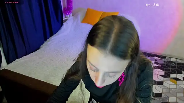 Snapshot of CurlySteph chatting on December 26, 9:58 pm CurlySteph online show from December 26, 9:58 pm