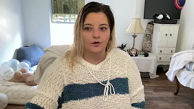 magicsparkles online show from December 9, 5:52 pm