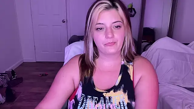 magicsparkles online show from February 19, 11:14 pm