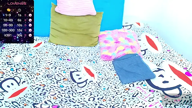 honeybunny X online show from February 26, 8:26 am