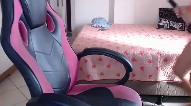 bustycarly online show from February 25, 6:53 pm