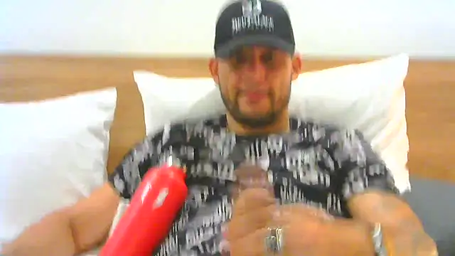 Snapshot of altenori112 chatting on July 11, 12:46 am altenori112 online show from July 11, 12:46 am
