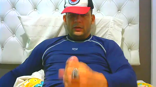 Snapshot of altenori112 chatting on July 27, 1:12 am altenori112 online show from July 27, 1:12 am