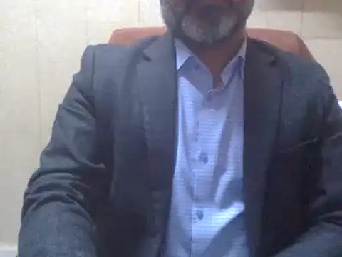 Snapshot of hairymaster95 chatting on January 4, 7:45 am hairymaster95 online show from January 4, 7:45 am