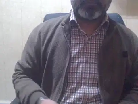 Snapshot of hairymaster95 chatting on January 25, 4:13 am hairymaster95 online show from January 25, 4:13 am