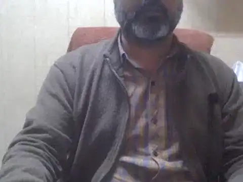 Snapshot of hairymaster95 chatting on February 1, 6:43 am hairymaster95 online show from February 1, 6:43 am