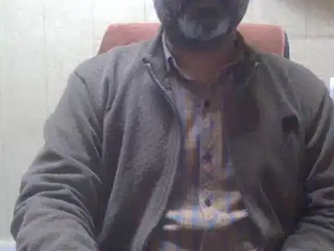 Snapshot of hairymaster95 chatting on February 1, 10:37 am hairymaster95 online show from February 1, 10:37 am