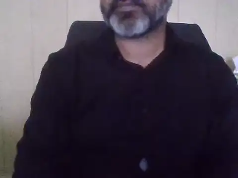 Snapshot of hairymaster95 chatting on February 11, 4:22 am hairymaster95 online show from February 11, 4:22 am