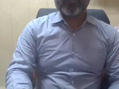 Snapshot of hairymaster95 chatting on February 14, 6:34 am hairymaster95 online show from February 14, 6:34 am