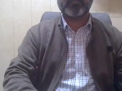 Snapshot of hairymaster95 chatting on February 22, 4:07 am hairymaster95 online show from February 22, 4:07 am