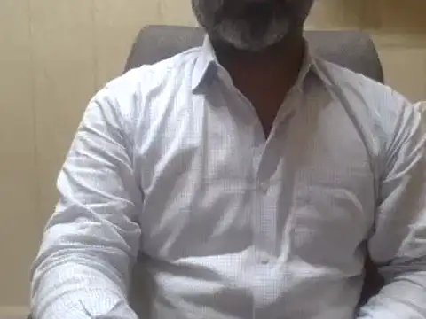 Snapshot of hairymaster95 chatting on February 26, 10:04 am hairymaster95 online show from February 26, 10:04 am