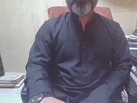 Snapshot of hairymaster95 chatting on September 30, 3:33 am hairymaster95 online show from September 30, 3:33 am