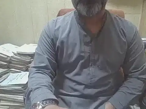 Snapshot of hairymaster95 chatting on November 11, 4:12 am hairymaster95 online show from November 11, 4:12 am