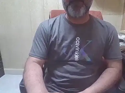 hairymaster95 online show from May 3, 6:41 am